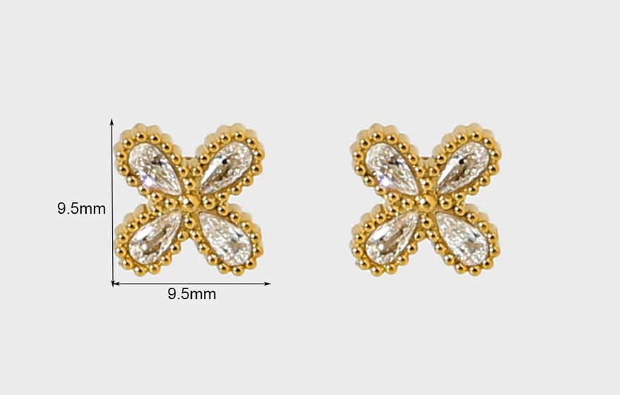 Stud Elegant flower - gold