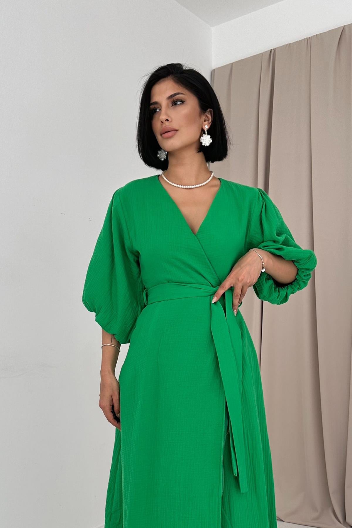 Stile abito in mussola con cintura - verde