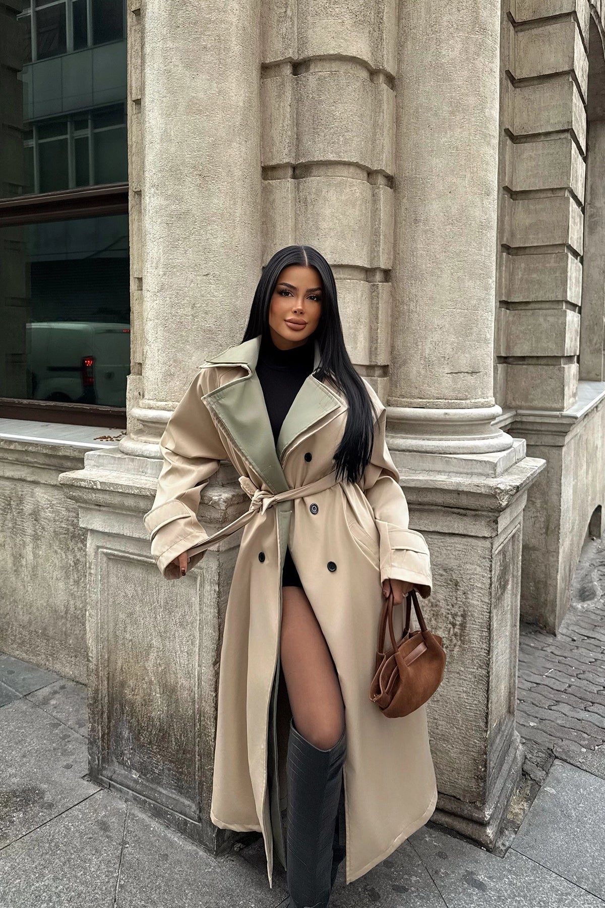 Trench Maxi Crema con Cintura