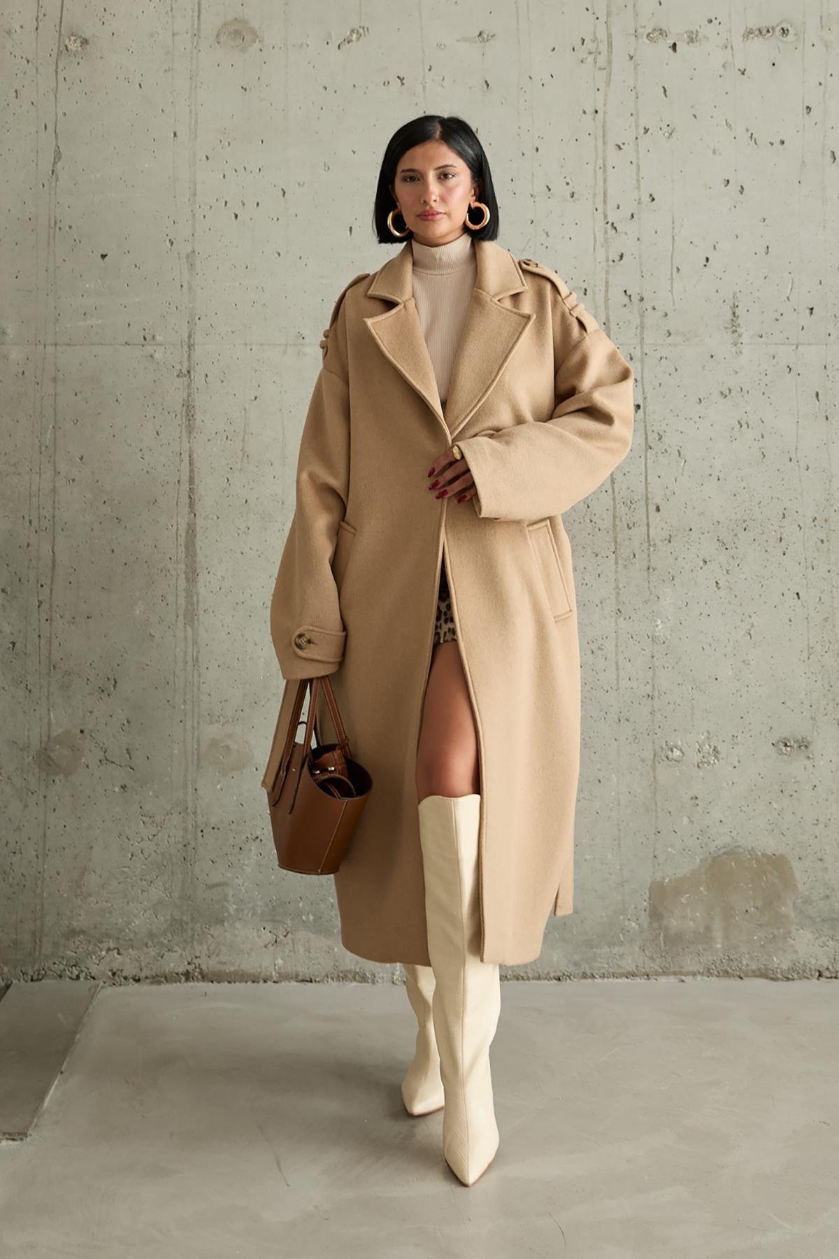 Cappotto lungo con cintura Cachet - Cammello