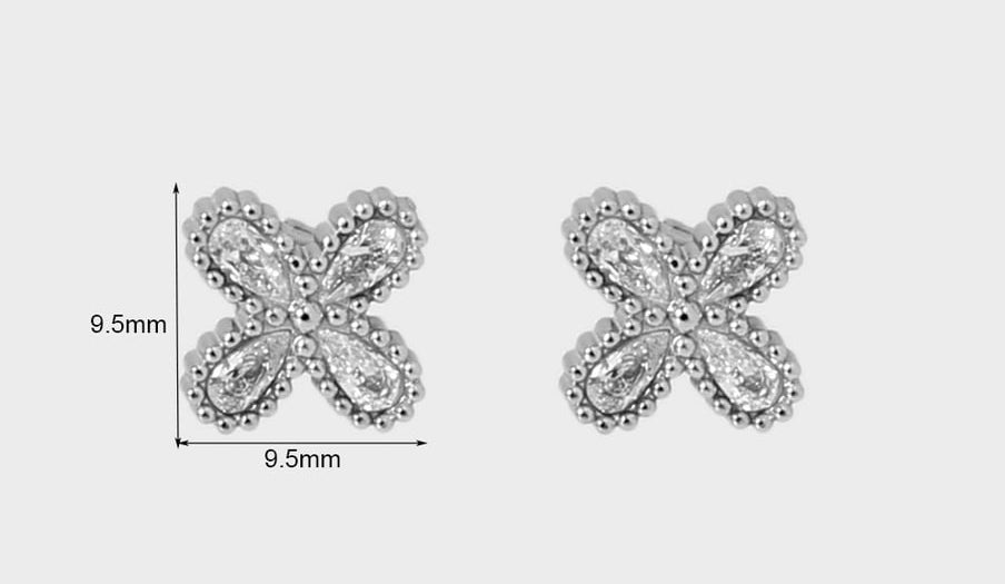 Stud Elegant flower - silver