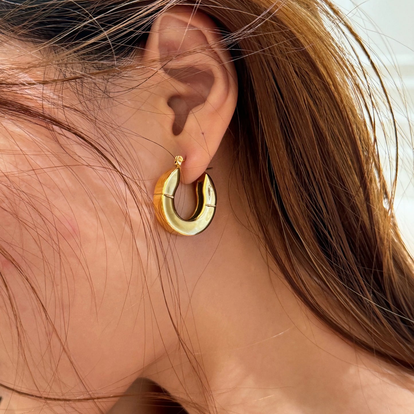 Naušnice Luxe Classic Hoop - gold