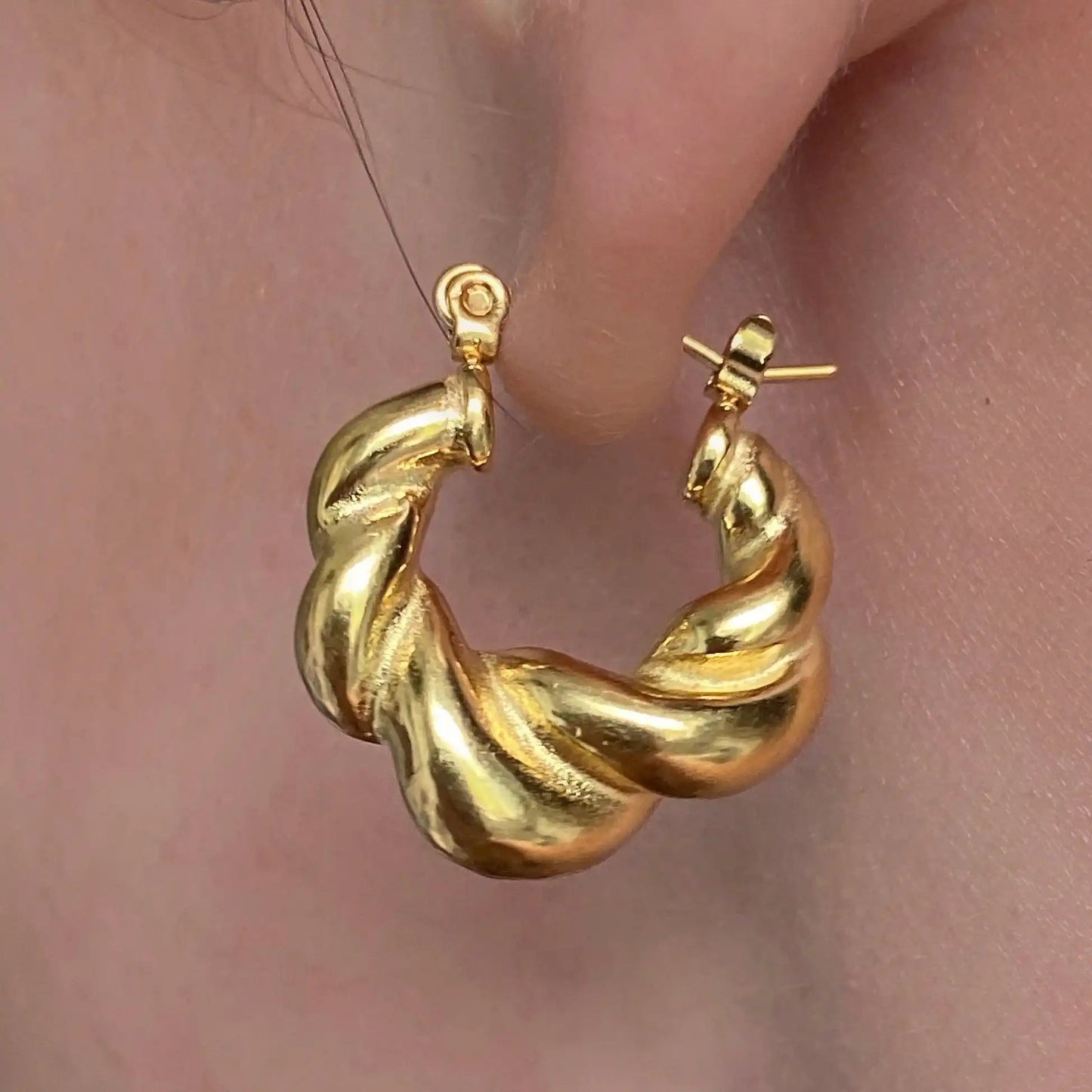 Orecchini Twist minimalisti di lusso