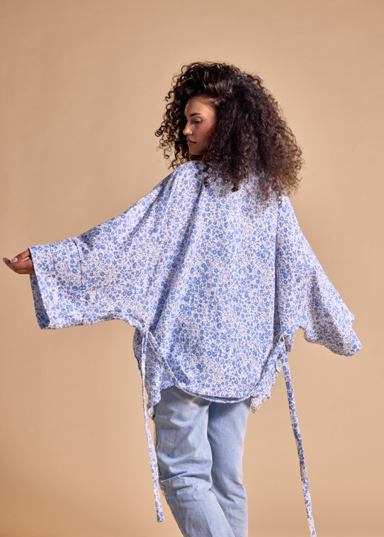 Cardigan autunnale - Fiori blu