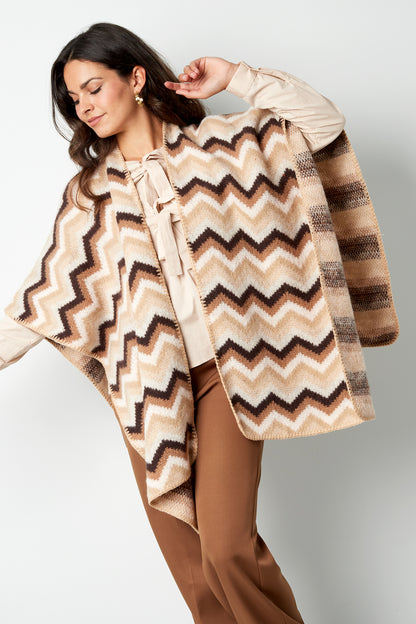 Winter poncho wrapped in warmth - black grey