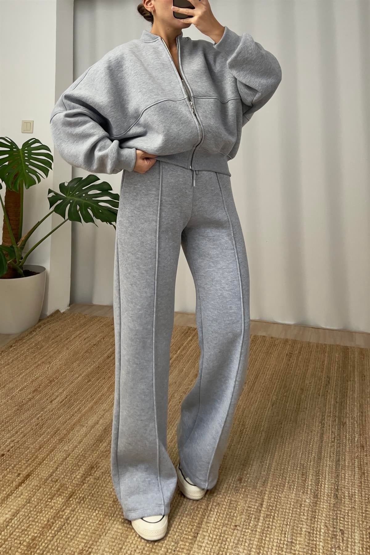 Raised Three Thread Tracksuit - Light Grey