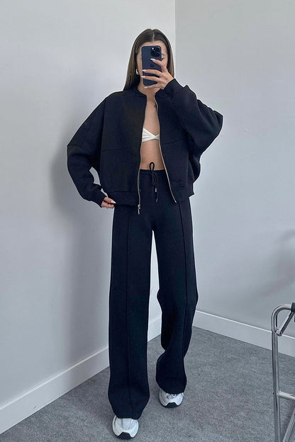 Raised Three Thread Tracksuit - Black