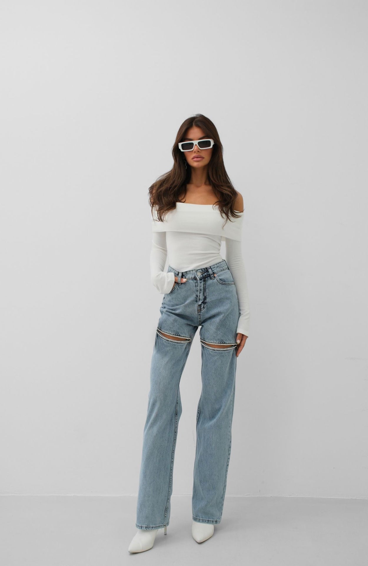 Leg Decollete Stoned Jeans - Blue