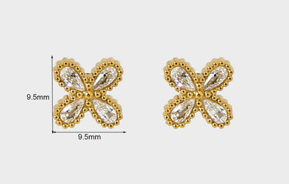 Stud Elegant flower - gold