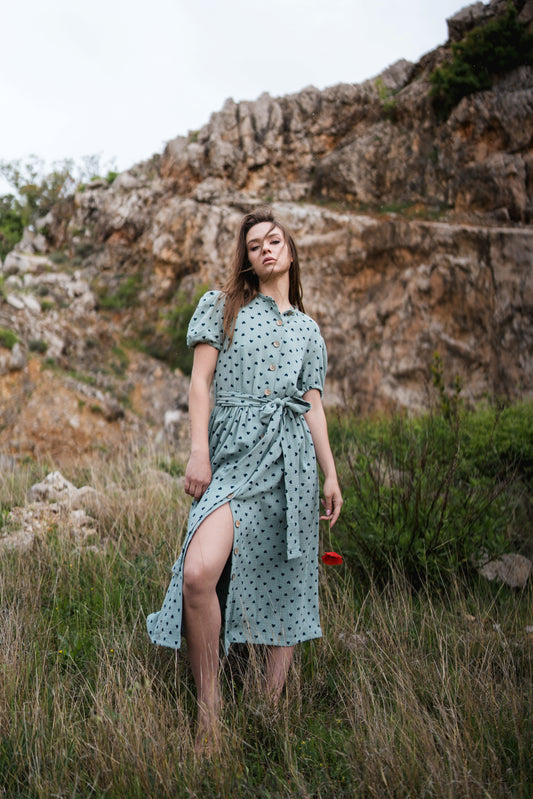 Summer Breeze - green/black hearts