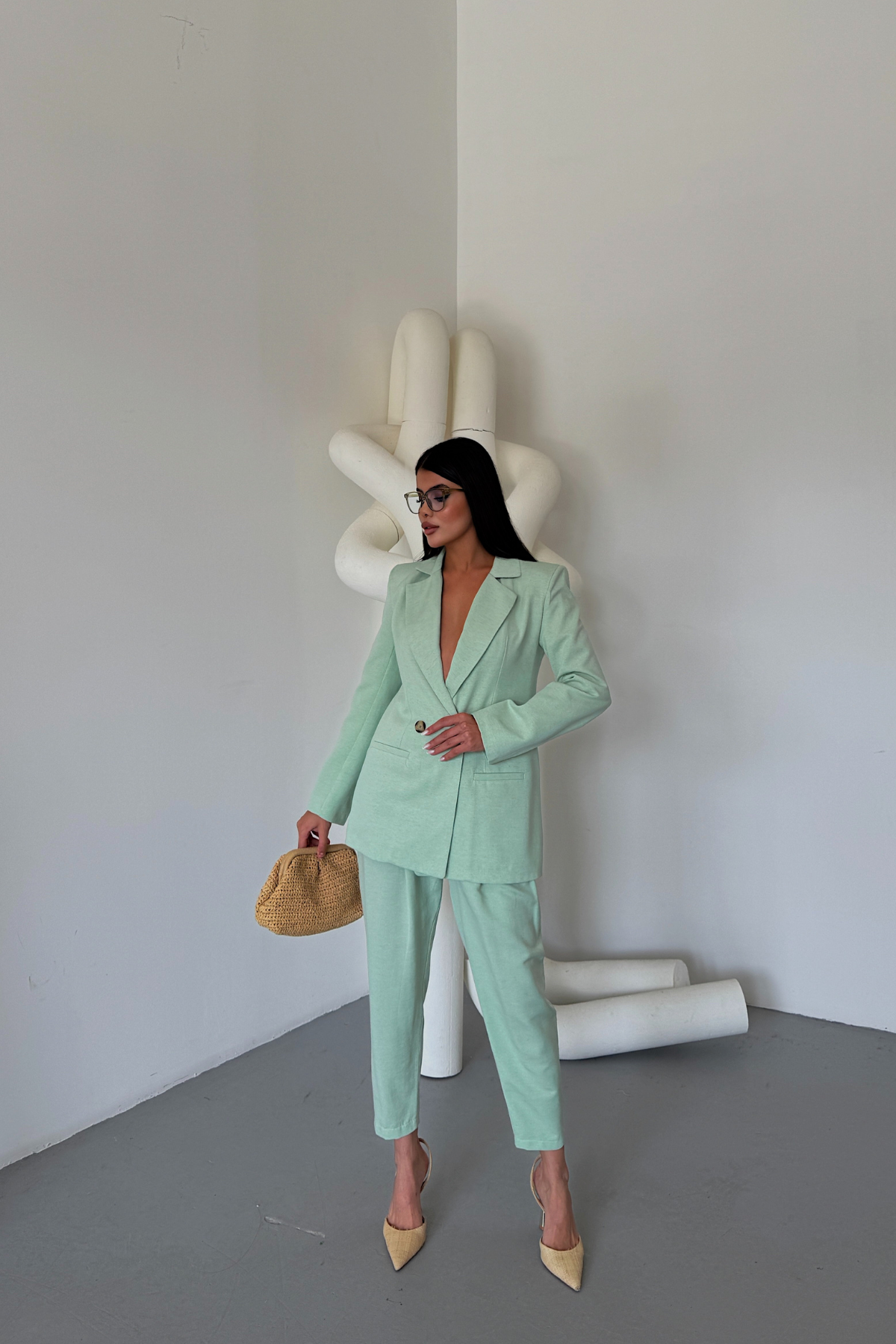 Maxi Shimmering Fabric Double Leg Suit - Ecru