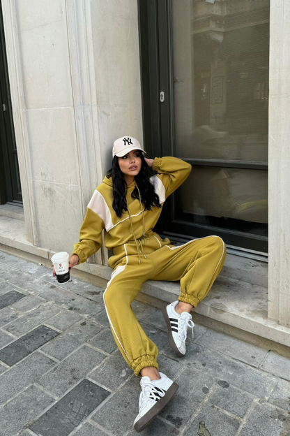 Two-Tone Tracksuit - Oil Green