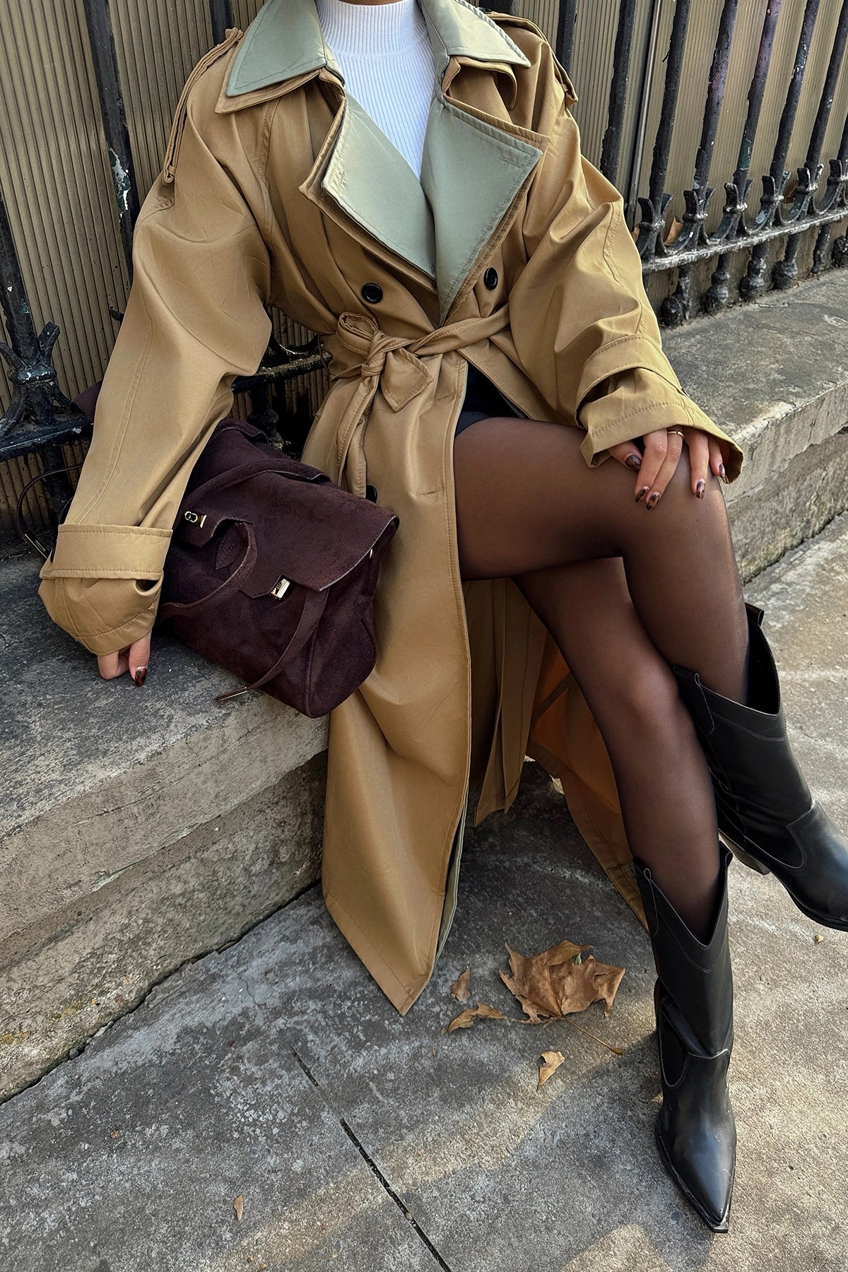 Two - Tone Collar Trench Coat - Brown