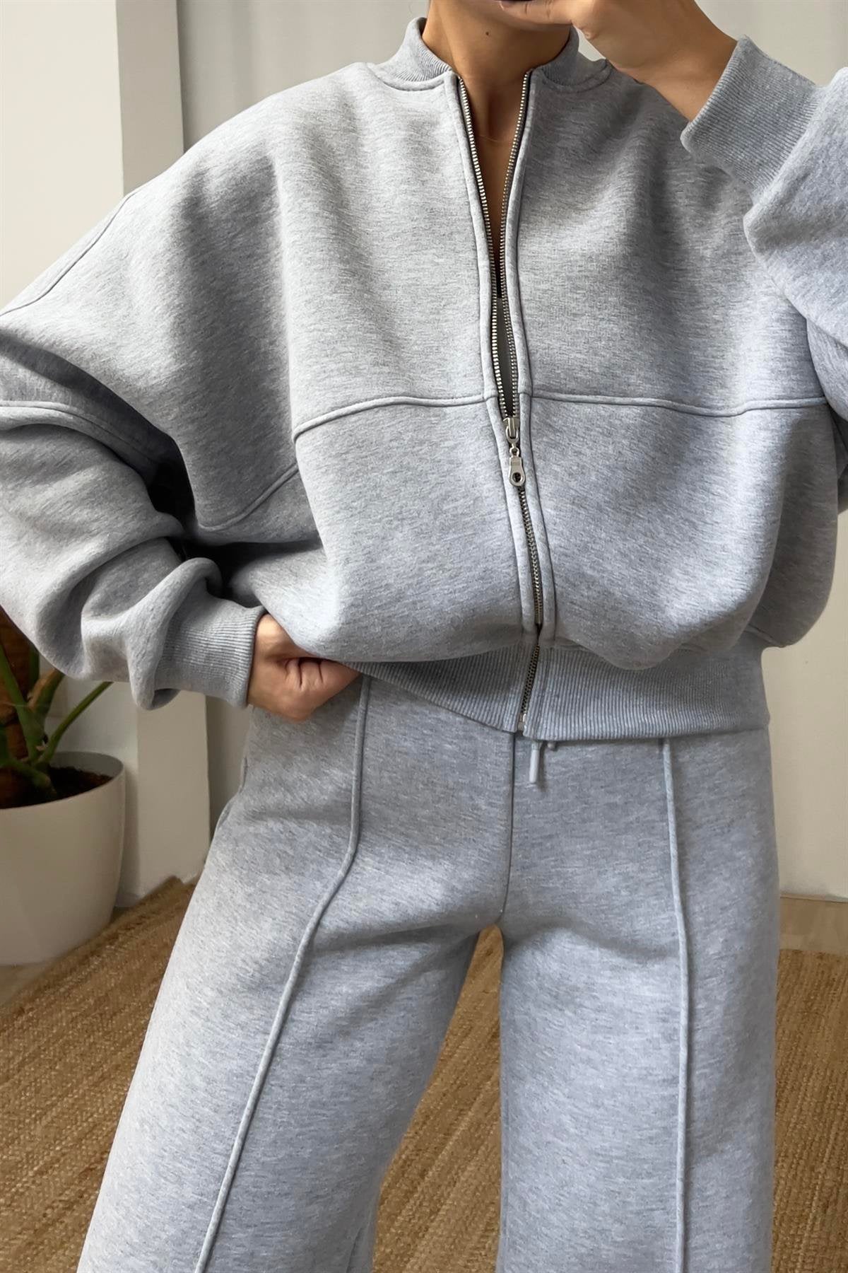 Raised Three Thread Tracksuit - Light Grey