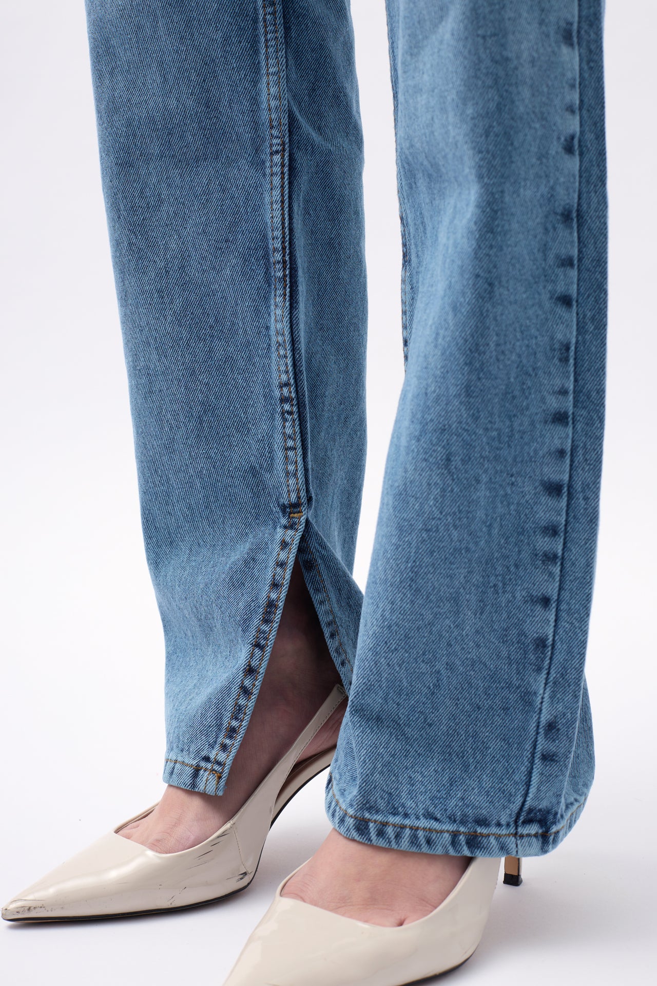 Traperice Ripped Asymmetric Laser - blue