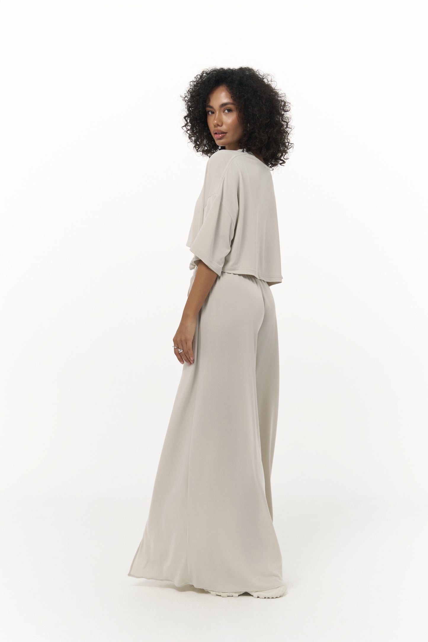 Maxi Shimmering Fabric Double Leg Suit - Ecru
