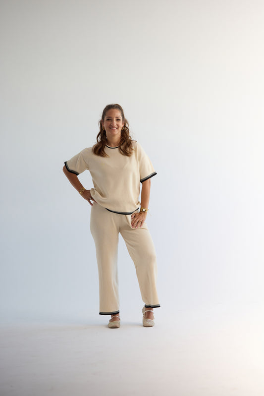 Trenirka Style Short Beige
