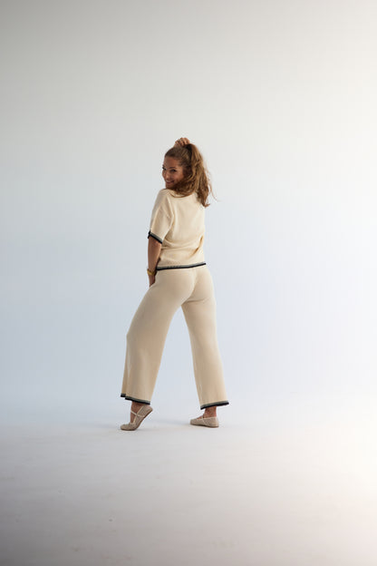 Trenirka Style Short Beige