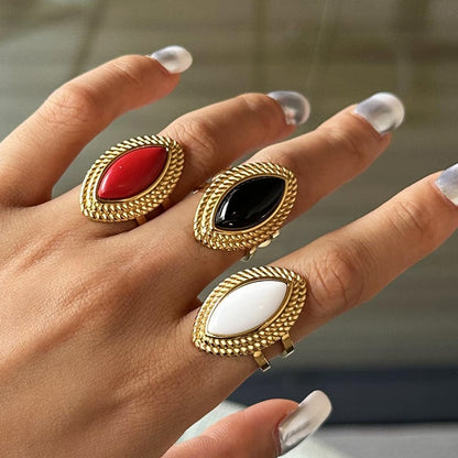 Luxe Retro Eye Ring - black