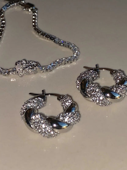 Naušnice Luxe Twist Pendant - silver