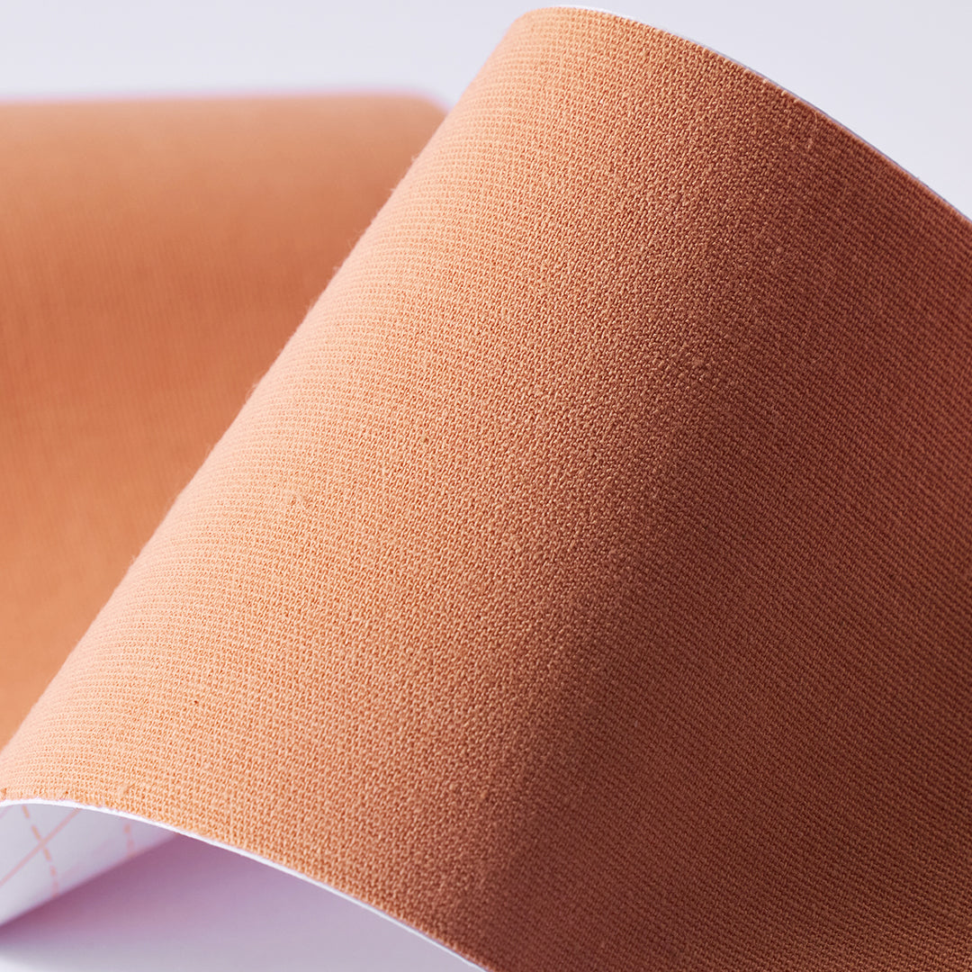 Colore della pelle della fascia toracica