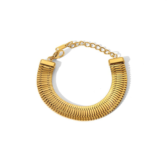 Luxe Wide Snake Bracelet 