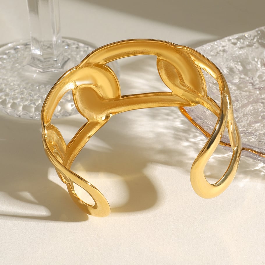 Luxe Cuff One Bracelet