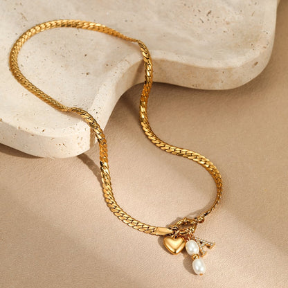 Lančić Luxe Heart Pearl Letter